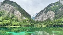 3-Day Chengdu to Jiuzhaigou Valley Scenic Tour