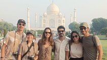 Private Taj Mahal and Agra Fort Day Tour from New Delhi 