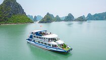 Deluxe Day Cruise from Hanoi to Ha Long Bay with Local Lunch