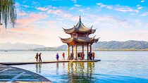 Hangzhou Private Customized Experience of City's Must-See Sights