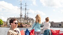 Amsterdam Open Boat Cruise in Old City Center with Live Guide