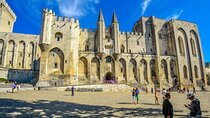 Avignon Walking Tour with Audioguide on Your Smartphone