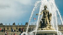 Louvre & Versailles Highlights: Small Group Half-Day Experience