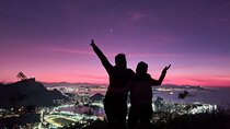 Sunrise Hike to Morro Dois Irmãos with Local Guide