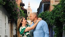 Private Photo Session through the Streets of Cartagena