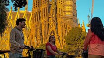 Sunrise Bike Tour: Barcelona Before the Crowds
