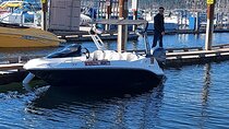 Stealth 4 Passenger Boat Rental