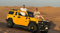 Sharing Hummer H2 Desert Safari with BBQ Dinner Buffet
