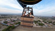 Balloon Flight + Underground Breakfast "LA CUEVA" + Transportation CDMX
