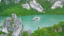 Ha Long Bay Day Tour with Lunch & Cave Exploration