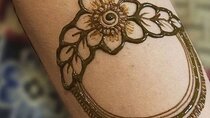 Rishikesh: Traditional Henna Art Making at Home Stay in Tapovan