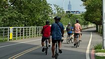 4 Hour Afternoon Cycling City Tour North with Snack