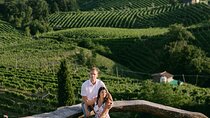 Romantic Photoshoot on the Prosecco Hills of Valdobbiadene