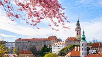 Fairytale Český Krumlov and Bohemian Village Day Tour with Lunch
