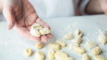Fun Gnocchi Making Class With Local Chef in Sacramento