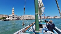 Classic Venetian Boat Tour to Explore the Lagoon and Islands