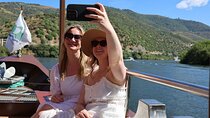 DOURO VALLEY: 1 or 2 Visits, Boutique Winey Lunch & 1-h Cruise