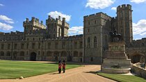 Private Tour Experience from London to Stonehenge and Windsor 
