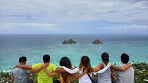 Private Lanikai Pillbox Hike and Lanikai Beach Excursion