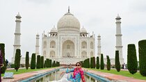 From Delhi : Taj Mahal Sunrise & Agra Fort Tour