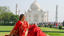 Taj Mahal Sunrise with Photography & Local Expert Guide Tour