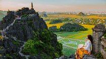Hoa Lu Tam Coc Deluxe Group Day Trip by Limousine from Hanoi