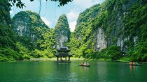 From Hanoi : Hoa Lu Trang An & Mua Cave Deluxe Small Group Tour 