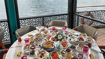 Bosphorus Breakfast Cruise With Live Music