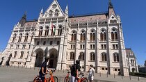 Historical Bike Tour of Budapest 2.5 Hours with Local Guide