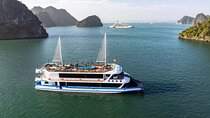 From Hanoi: Halong Bay Luxury 07 Hours Cruise, Buffet and Jacuzzi