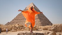 Giza Pyramids and Sphinx Tour with liscened tour guide 