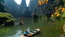 Hanoi to Ninh Binh Day Trip: Mua Cave, Trang An Boat Ride - Lunch