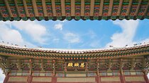 Seoul: Gyeongbokgung & Insa-dong Gastroventure Day Tour