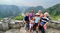 From Hanoi: Hoa Lu, Tam Coc & Mua Caves Deluxe Tour with Buffet