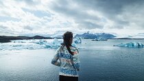 Guided Glacier Lagoon and Diamond Beach Day Trip from Reykjavik