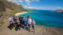 Private Oʻahu Scenic Tour with Island Highlights and Food Stops