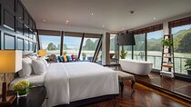 VIP Luxury Overnight Cruise Ha Long & Lan Ha Bay from Hanoi