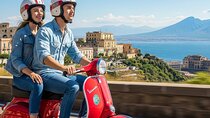Private Sightseeing Tour in Naples by Vespa