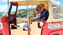 From San Gimignano: Tuscany Wine tour by Tuk Tuk with Lunch