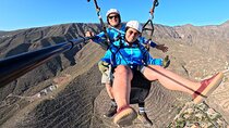 Paragliding Tandem Flight in Tenerife South ¡HOLA!