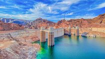 Hoover Dam, 7 Magic Mountains Small Group Half-Day Express Tour