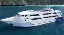 Phi Phi Islands Tour by Luxury Big Boat from Phuket