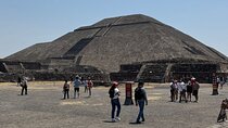Guided tour EN Teotihuacan - Breakfast EN cave-round transport