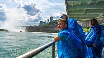 Niagara Falls USA Tour with Maid of the Mist & Cave of the Winds