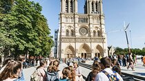 Paris: Notre-Dame Cathedral Guided Tour with Entrance