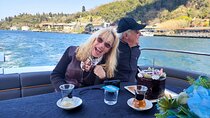 2-Hour Private Luxury Yacht Cruise on Bosphorus with Transfers