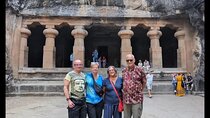 Mumbai Elephanta Island Heritage Walk with Local Guide
