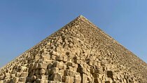 VIP Day Tour Saqqara, Pyramids and Memphis with Lunch