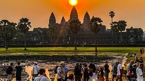 Two Day Angkor Wat Sunrise & Banteay Srei Grand Tour – Tour Guide