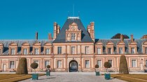 Fontainebleau Castle Tour 4 Hour Roundtrip Tour from Paris